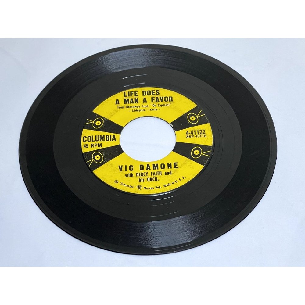 Vic Damone Life Does a Man a Favor  Gigi 4-41122 Stage & Screen VG Condition